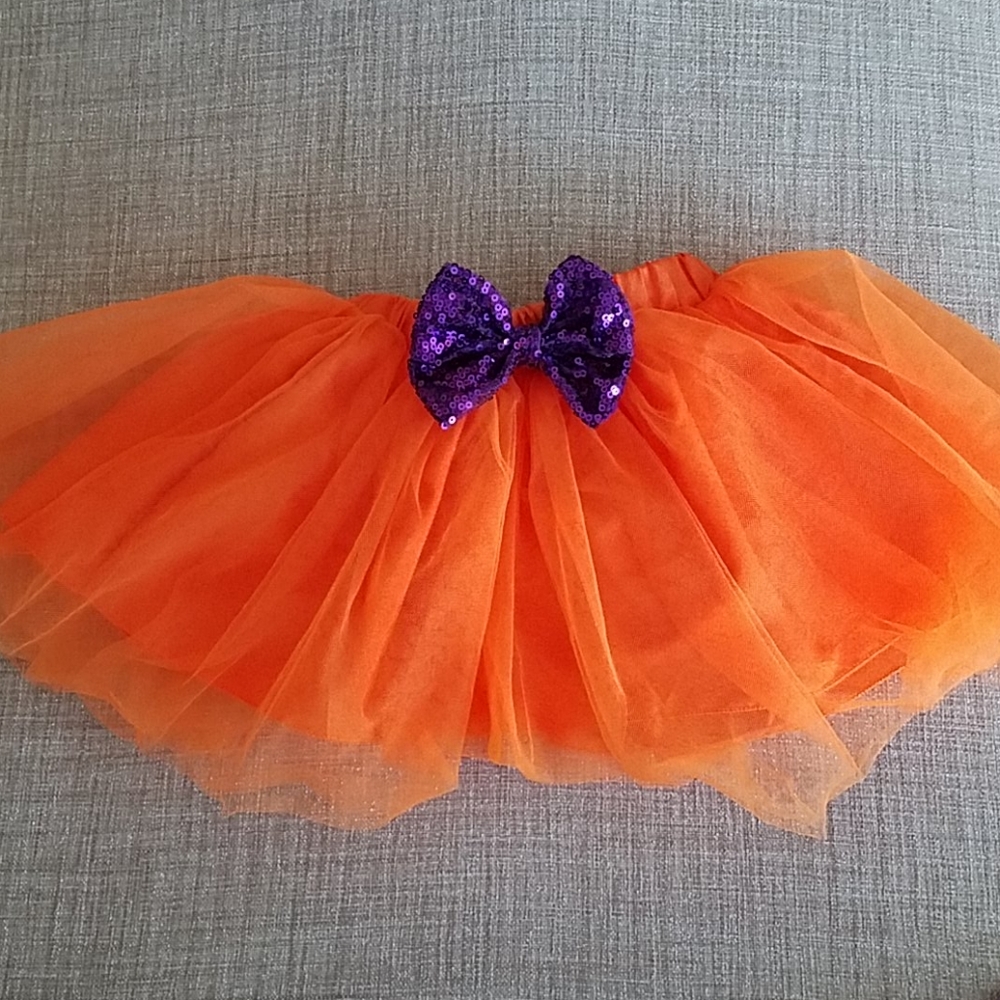 Hocus Pocus Baby Halloween Costume Set - Picture 2 of 8